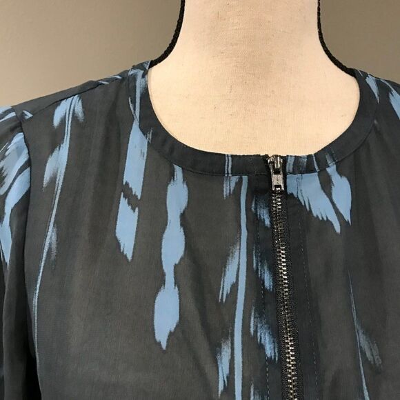 Ruff Hewn Grey Light semi-sheer zip up top - Picture 2 of 11